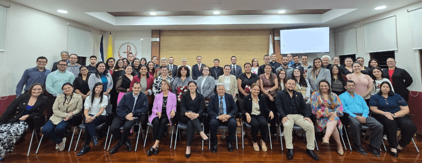 UCAT celebró 32 años de aniversario