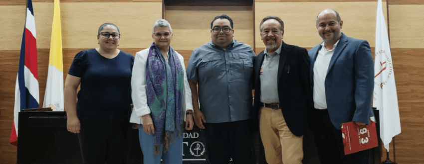 Comunidad Universitaria de la UCAT se actualiza en creación de contenido y diseño instruccional en Moodle