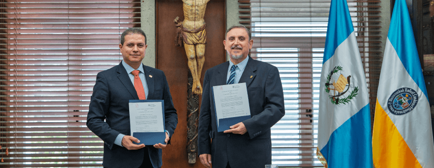 UCAT firma convenio de cooperación con Universidad Rafael Landívar y Universidad Mesoamericana de Guatemala