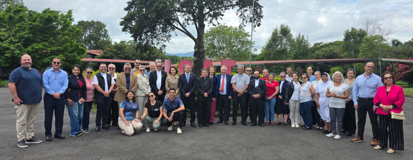  20 organizaciones eclesiales se reúnen en la UCAT para fortalecer la fraternidad y el trabajo conjunto